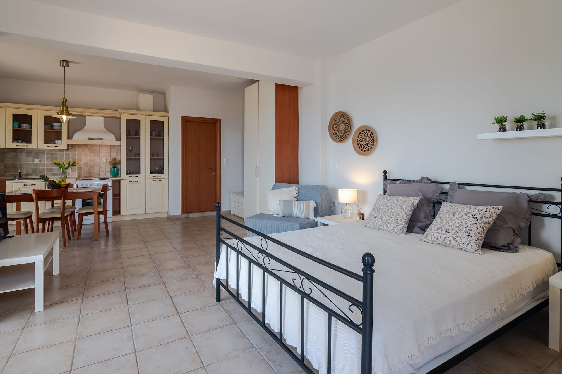 Villaki studio guest house, Private pool — foto 4