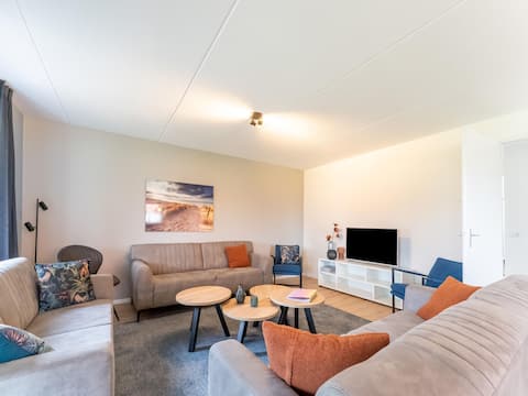 Popular Airbnb listing: Beach Bliss romantic Retreat in Scherpenisse