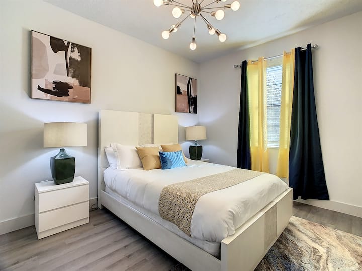 חדר שינה ראשי שני - מיטת קווין סייז