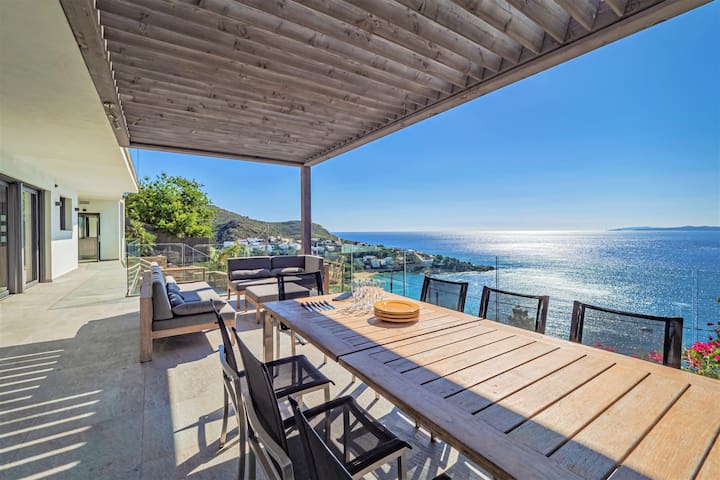 Exclusive Villa Velazquez – Immo Barneda