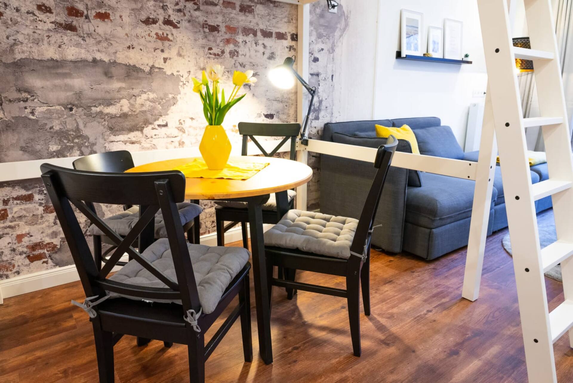 Shabby Chic Apartment in ideal Location — zdjęcie 2