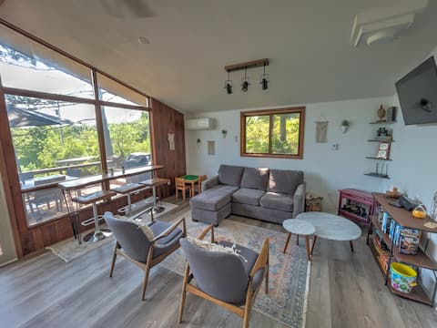 Rock Ridge Cottage- Rideau Ferry