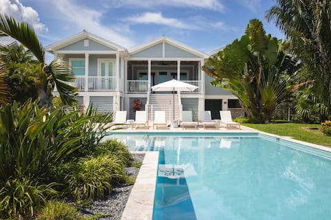 Waterlane House at Lunara Bay