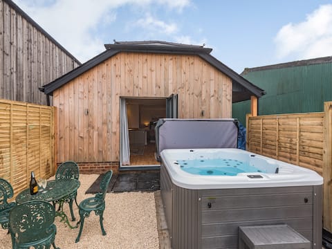 Valley View Cottage-UKC5157