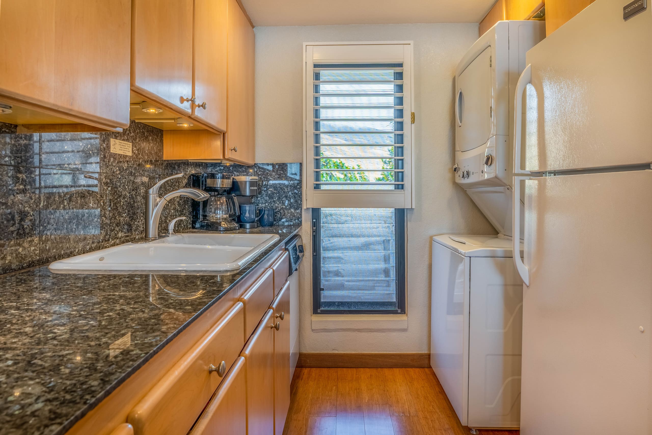 Condo in Wailuku · ★4.9 · 2 bedrooms · 4 beds · 2 baths - Image 15