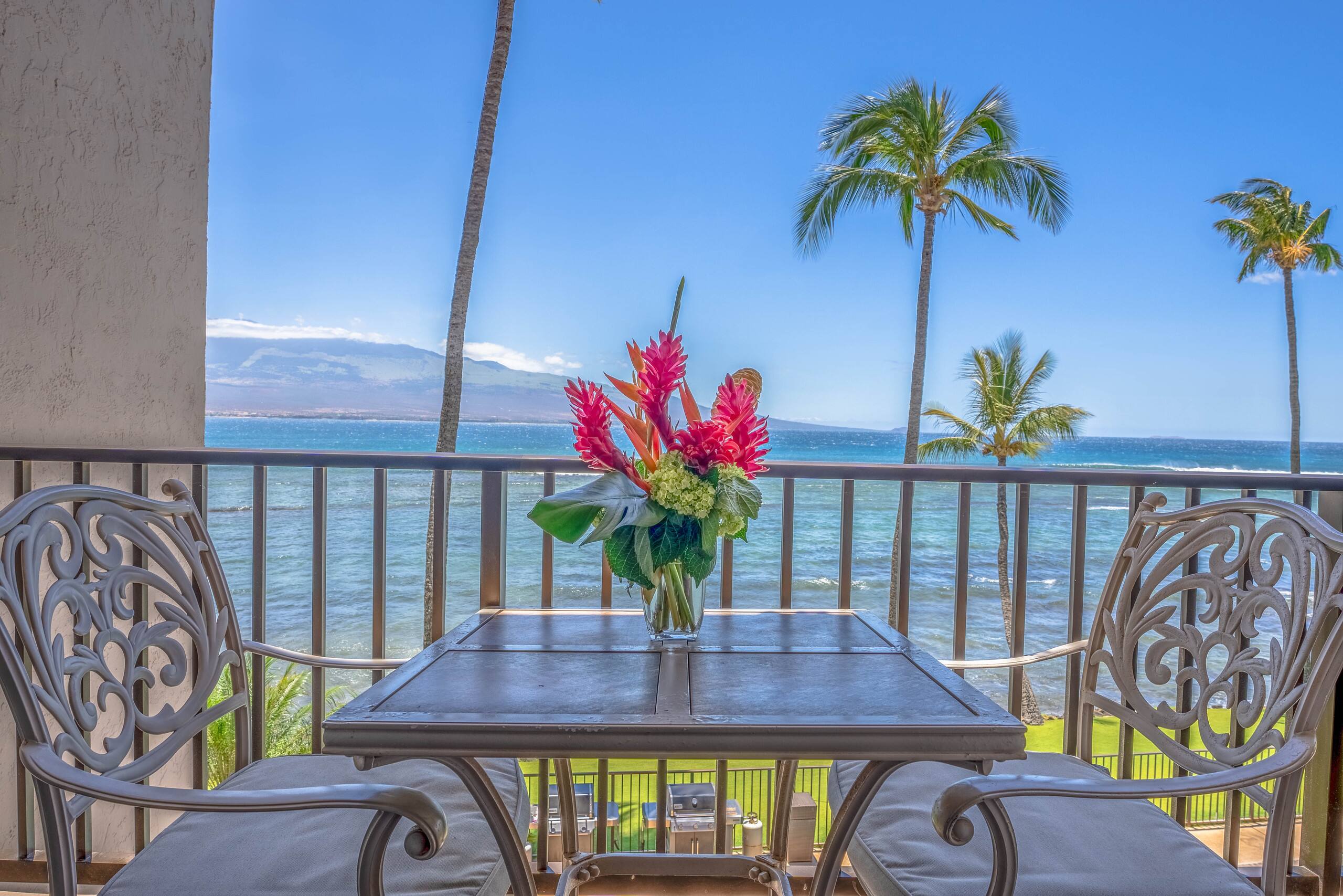 Condo in Wailuku · ★4.9 · 2 bedrooms · 4 beds · 2 baths - Image 5