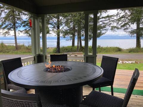 Cozy Cottage private beach