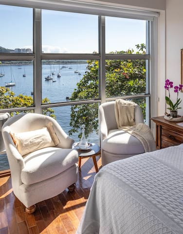 Frente para o mar, Cristo e Pão de Açúcar, 7 hósp