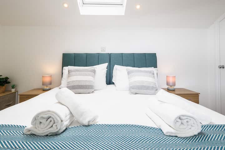 Penpoll Cottage, Tresooth Cottages, Falmouth, Cornwall.