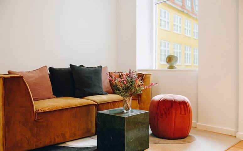 Bold & Modern 2/BR in Central Copenhagen City