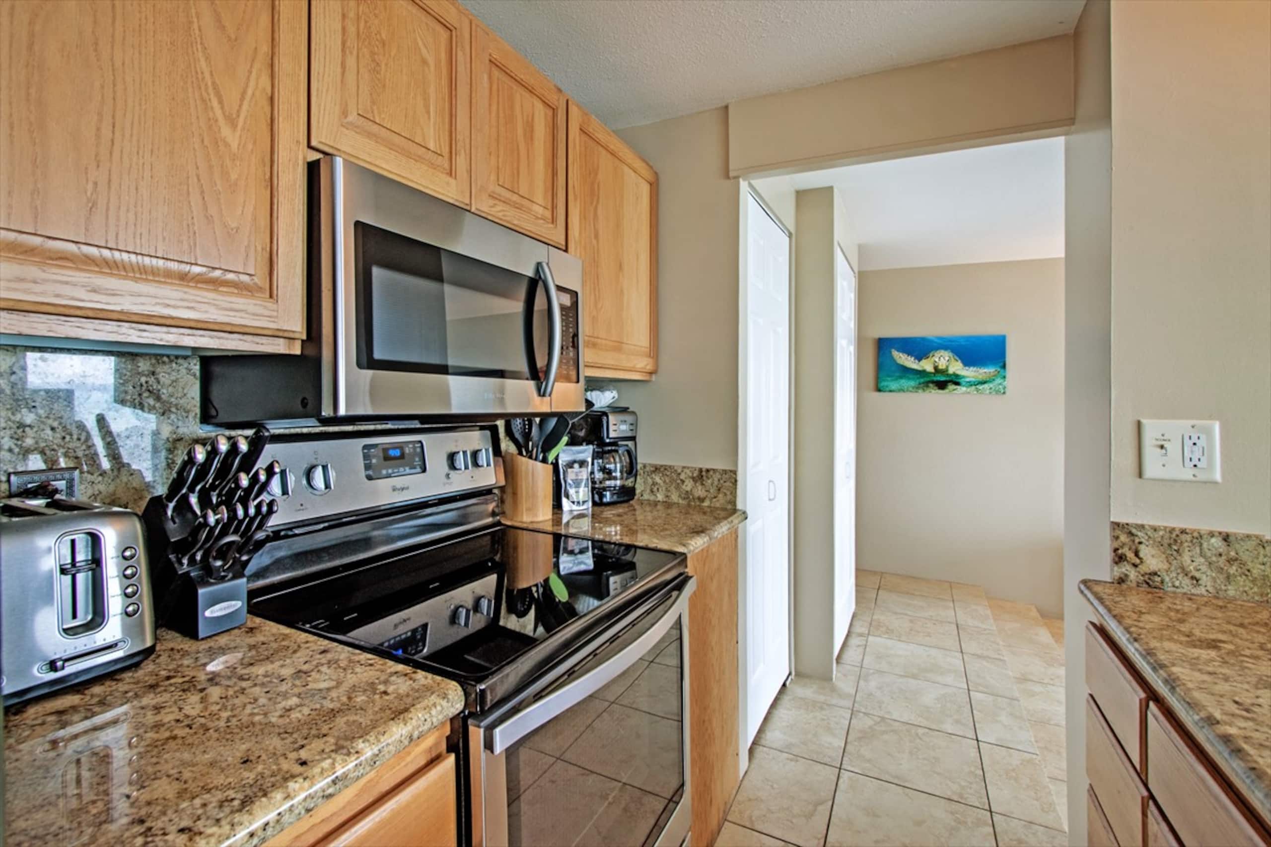 Condo in Kailua-Kona · ★4.0 · 2 bedrooms · 2 beds · 2 baths - Image 9