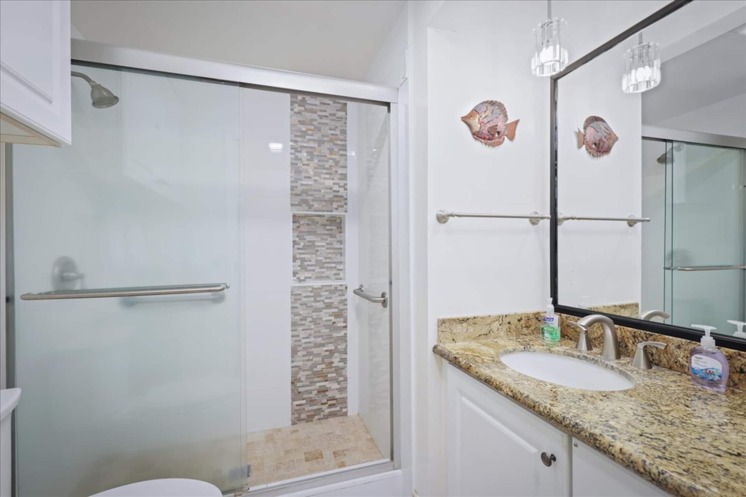 Condo in Kailua-Kona · ★4.0 · 2 bedrooms · 2 beds · 2 baths - Image 14