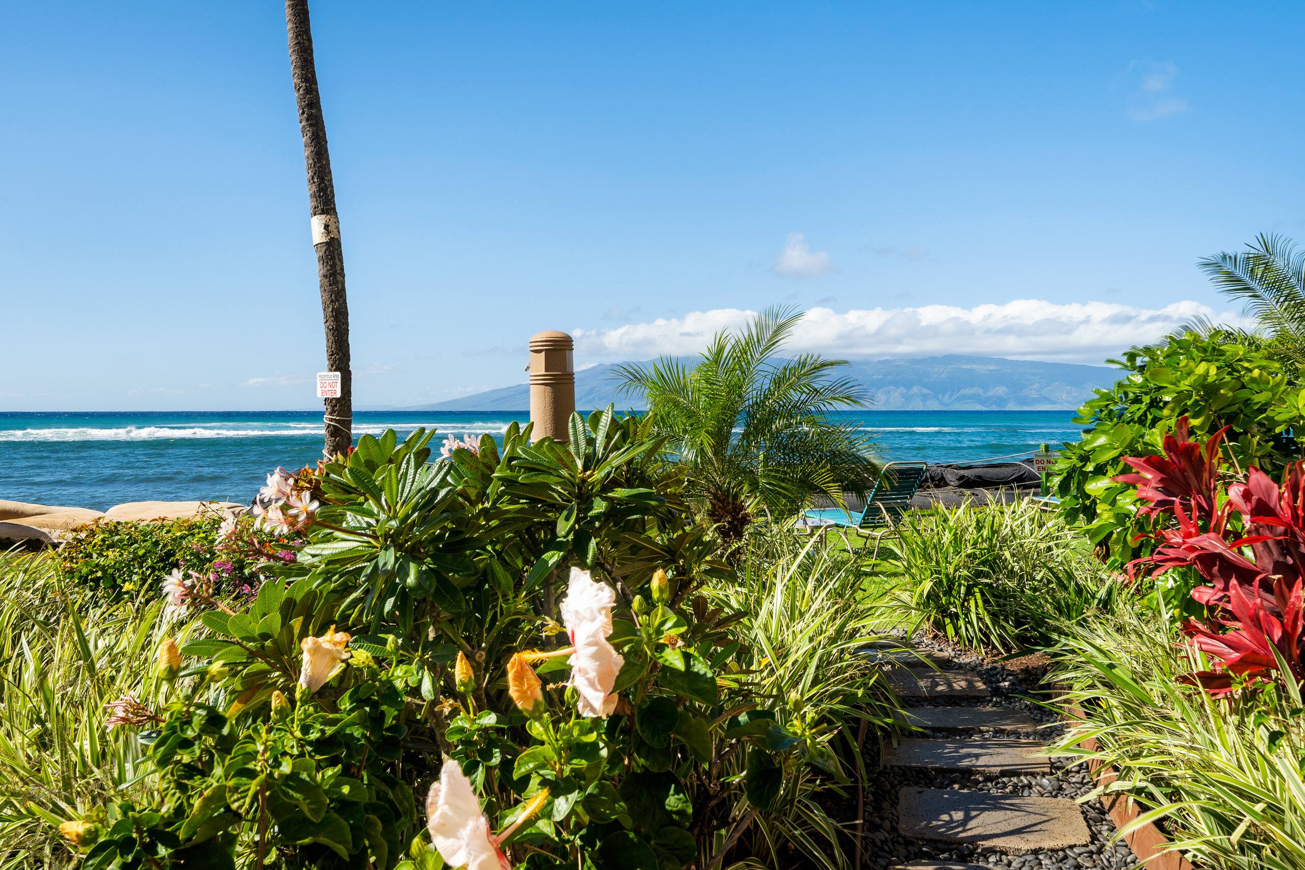 Condo in Lahaina · ★5.0 · 2 bedrooms · 3 beds · 2 baths - Image 40