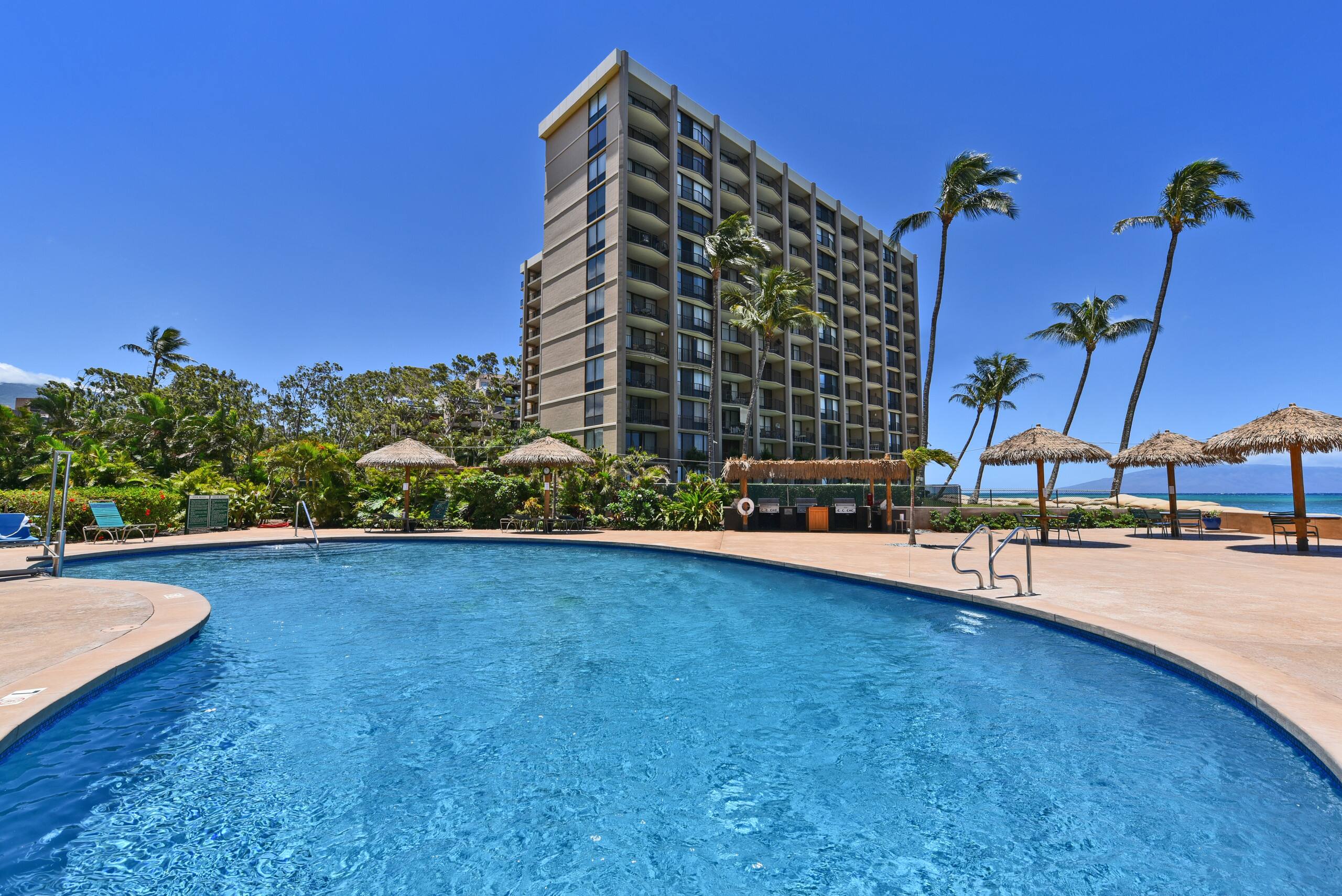 Condo in Lahaina · ★5.0 · 2 bedrooms · 3 beds · 2 baths - Image 29