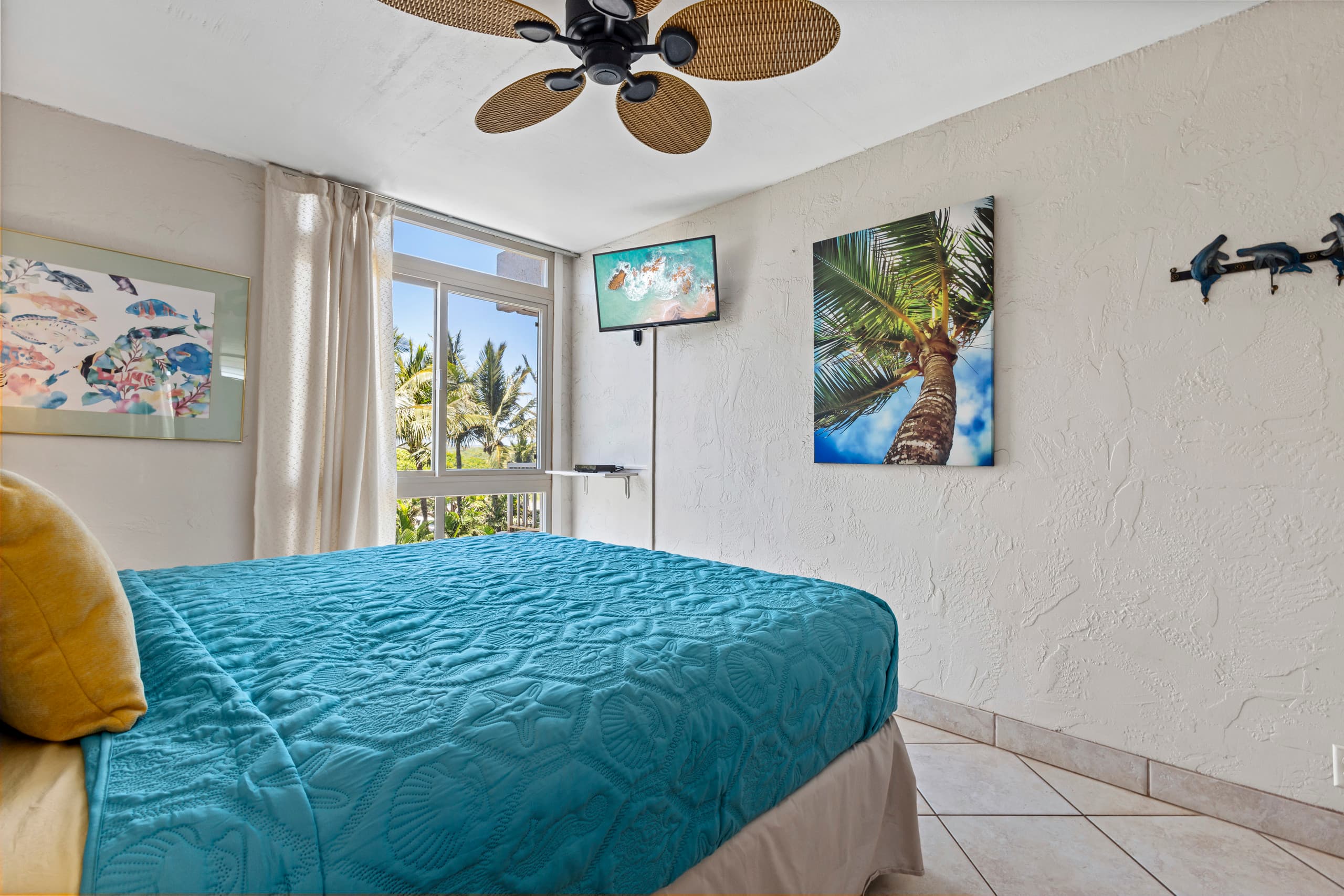 Condo in Kihei · ★5.0 · 1 bedroom · 2 beds · 2 shared baths - Image 16