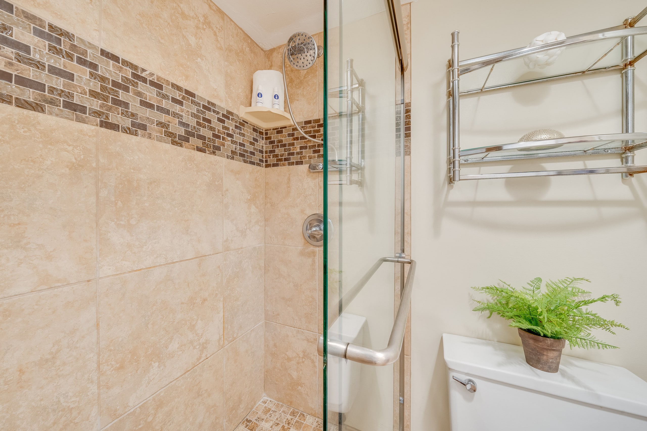Condo in Kihei · ★4.35 · 3 bedrooms · 3 beds · 2 private baths - Image 22