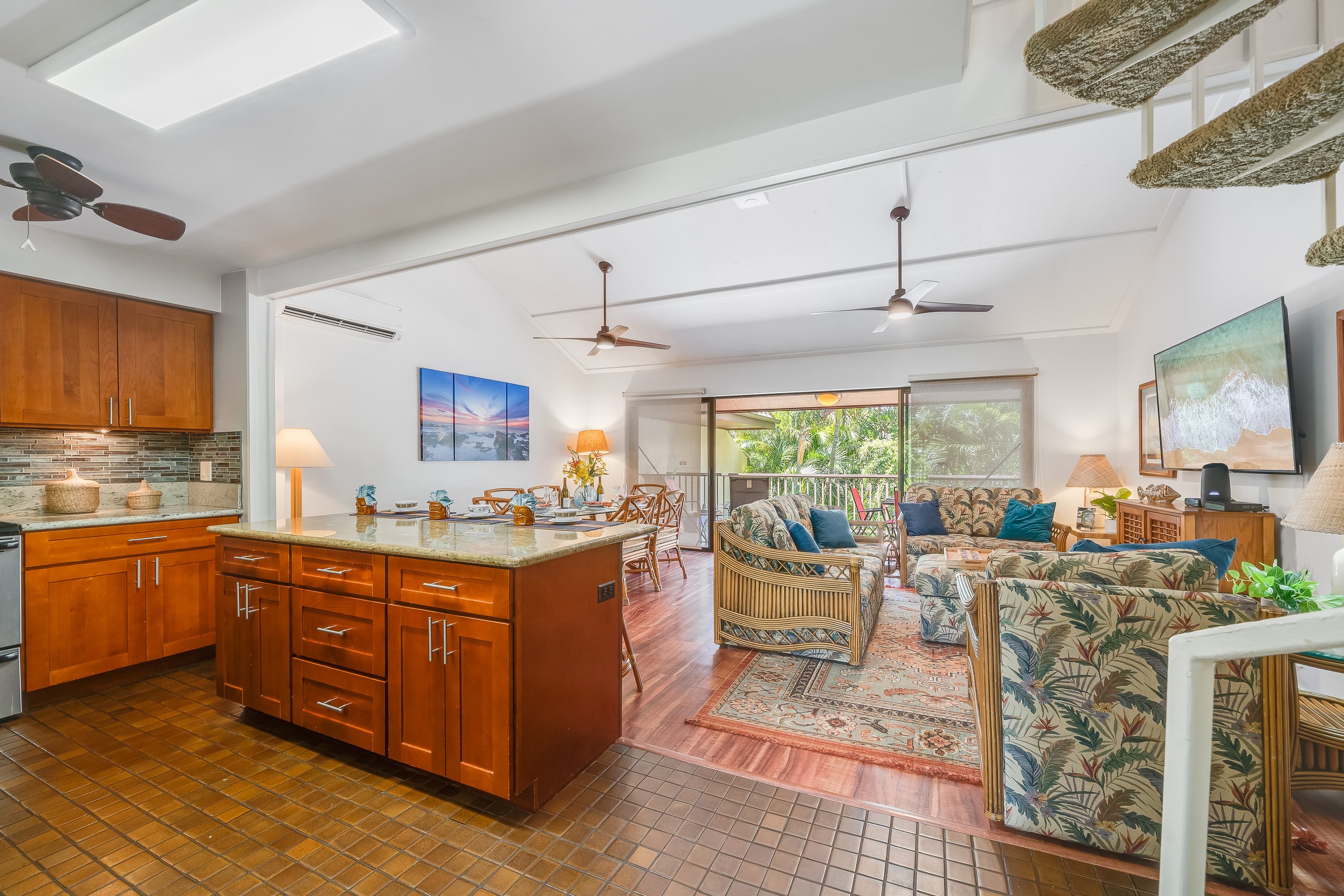 Condo in Kihei · ★4.35 · 3 bedrooms · 3 beds · 2 private baths - Image 11