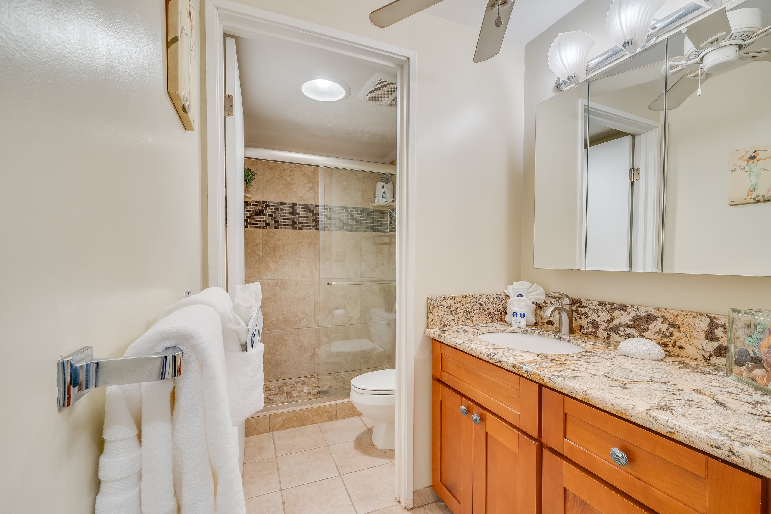 Condo in Kihei · ★4.35 · 3 bedrooms · 3 beds · 2 private baths - Image 21