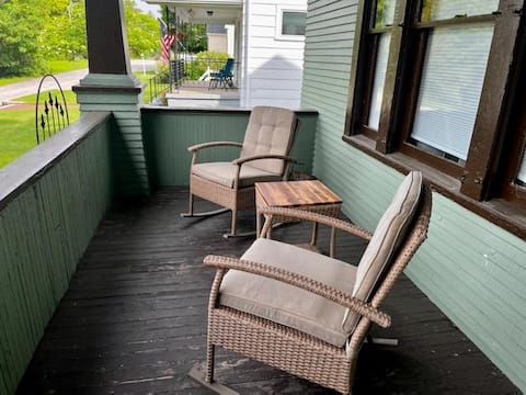 Terrace House: Summer Stay in Manistique