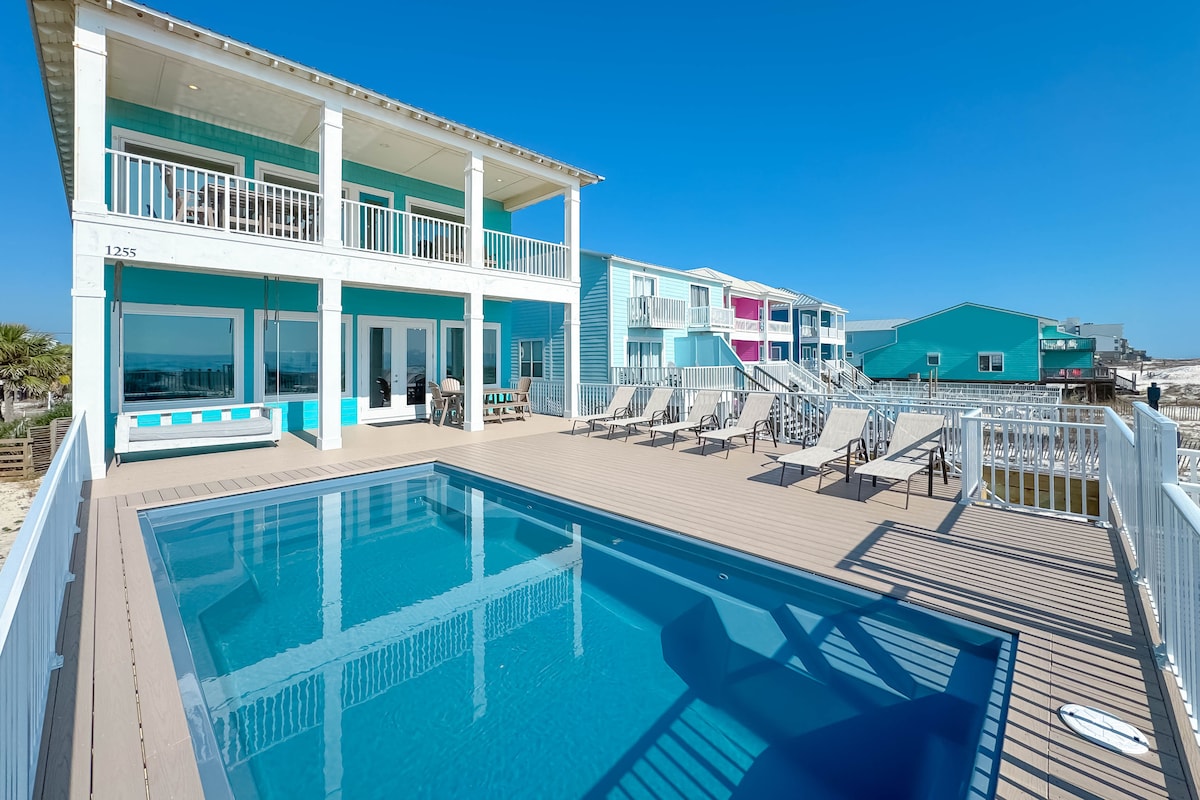 Nana's Serenity- Beachfront, Private House! - Houses for Rent in