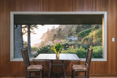 Ocean View, 5min Walk to Beach | The Purcell House