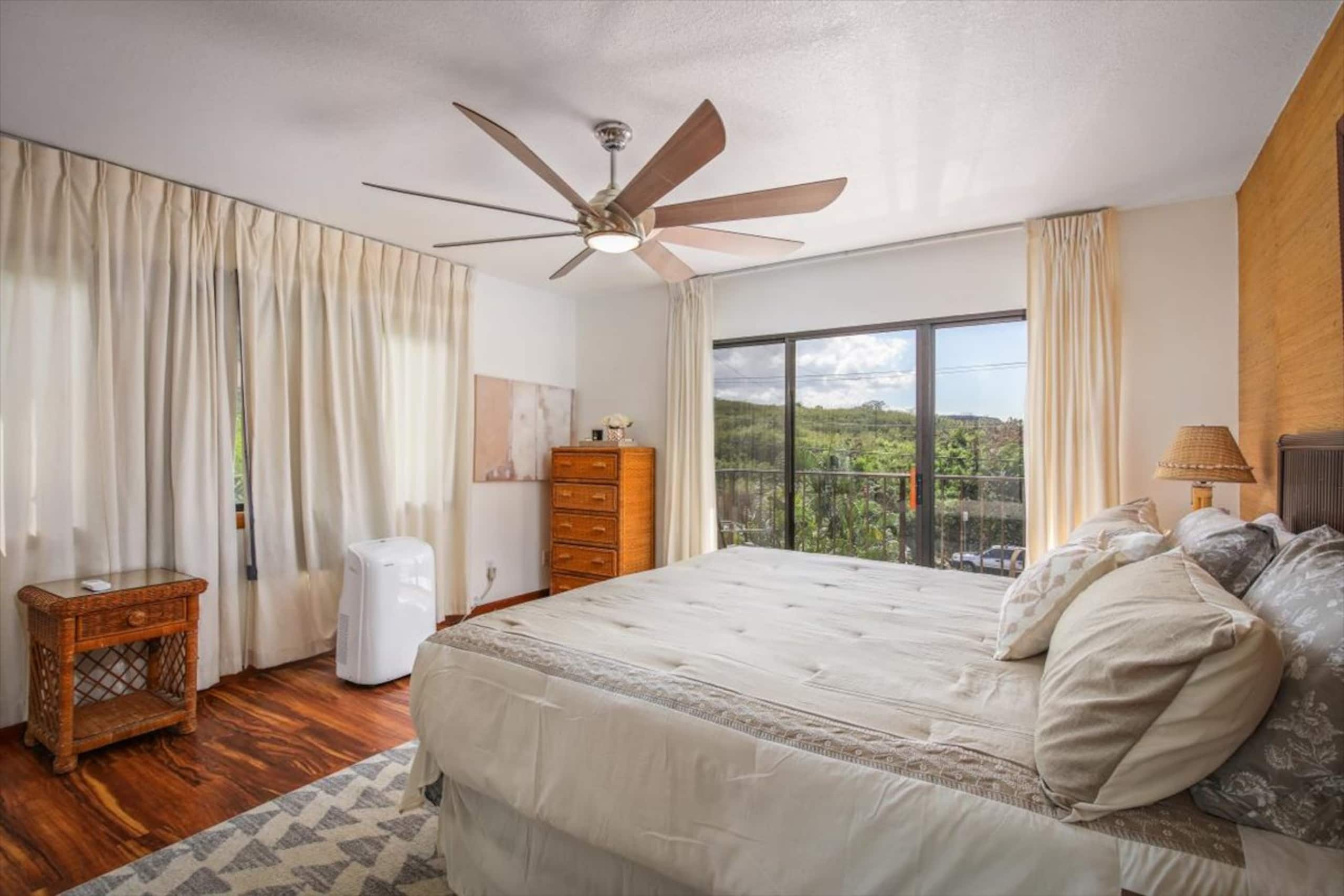 Condo in Kailua-Kona · ★4.58 · 2 bedrooms · 2 beds · 2 baths - Image 5