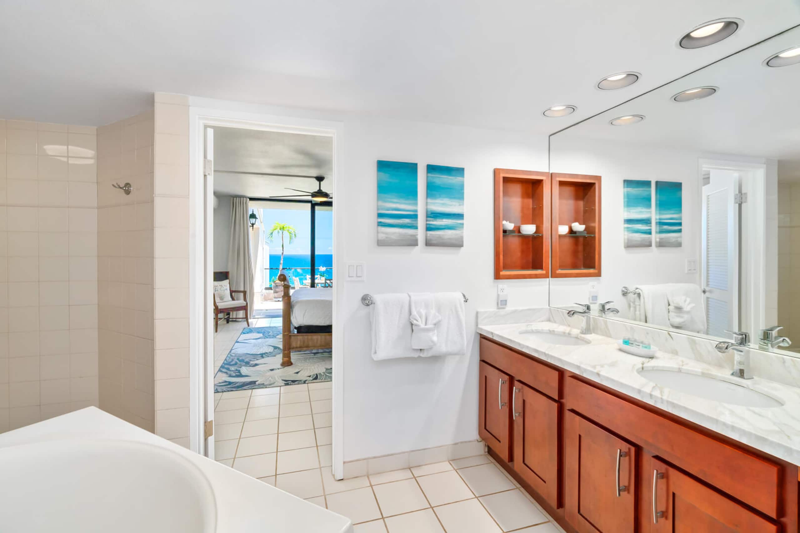 Condo in Princeville · ★4.86 · 2 bedrooms · 2 beds · 2 baths - Image 18