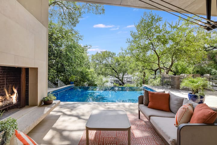 Above Waterfalls I Premier | Party Dock I Pool I T