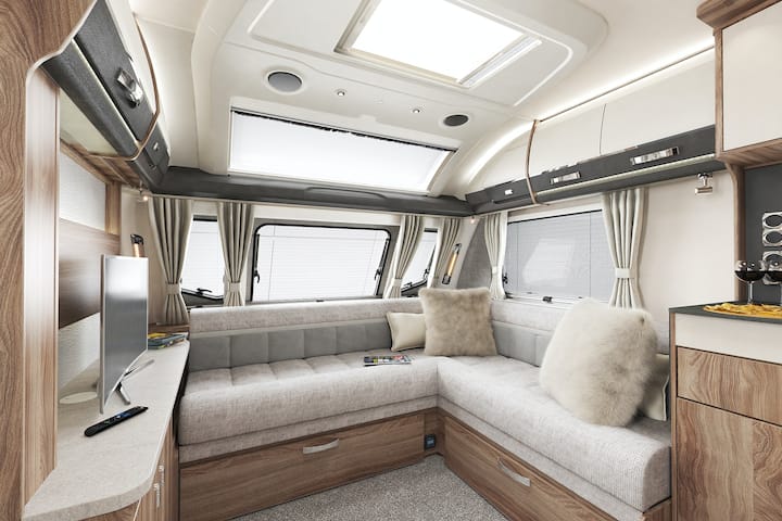 Caravan Grande - St Austell