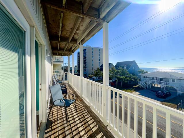 Beach Life Vacations managed Airbnb listing 1