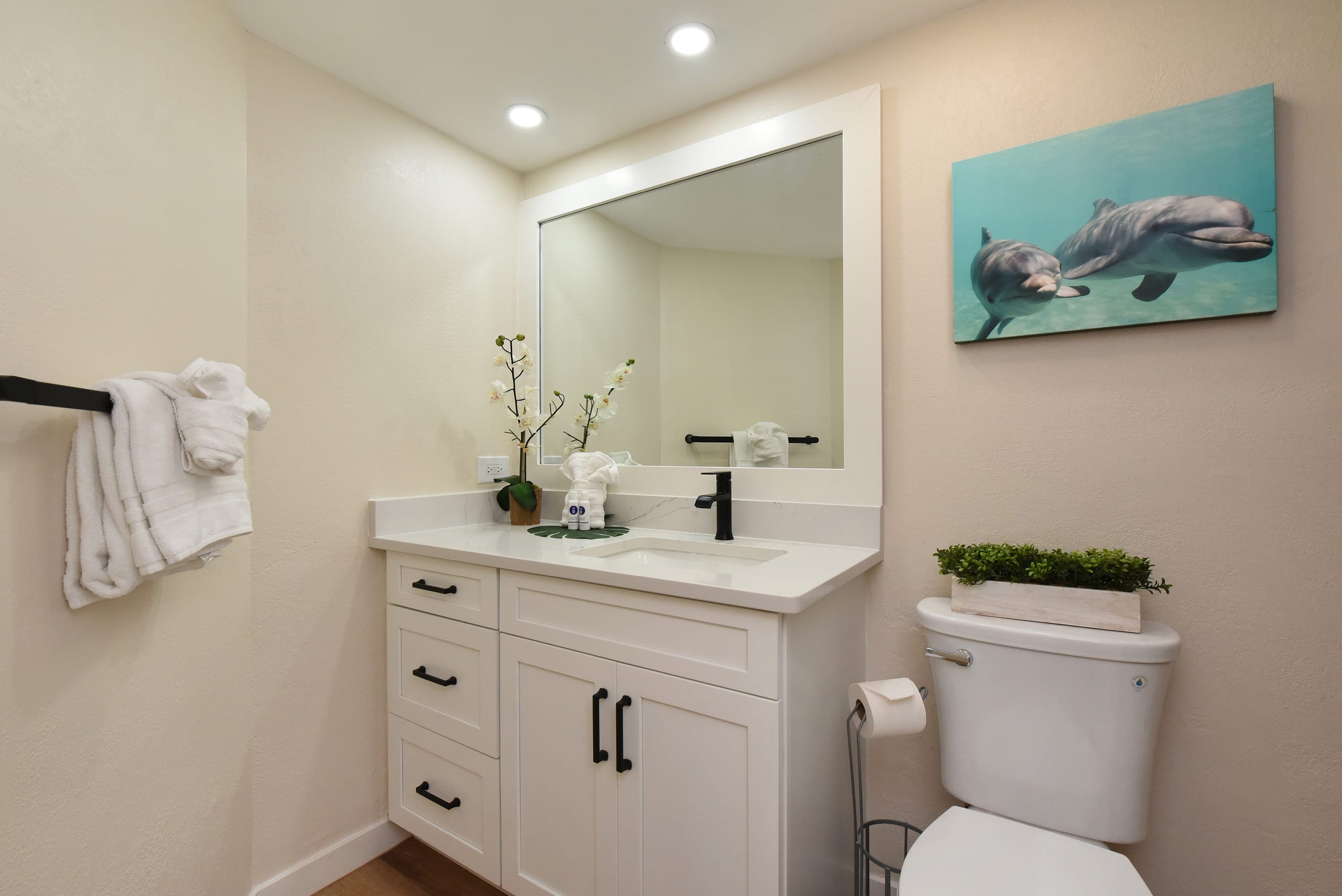 Condo in Lahaina · ★5.0 · 2 bedrooms · 4 beds · 2 baths - Image 22