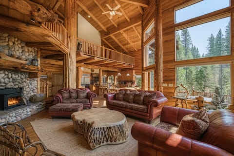 Waterfall Lodge ~ Yellowstone Vibes + AC + Space