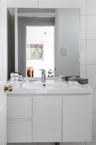 Garden Apartment gallery image 3