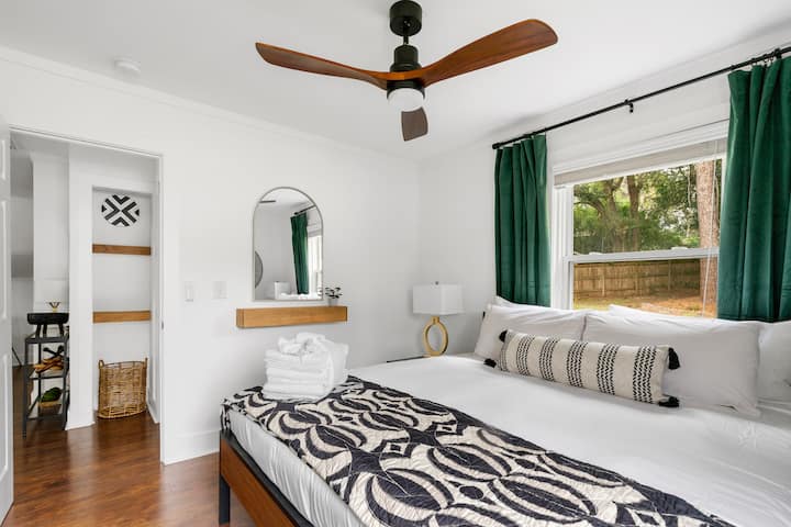 ผ้าปูที่นอนที่ผ่านการซักอย่างมืออาชีพ