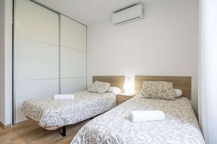 View (de propiedad / habitación), View (from property/room)