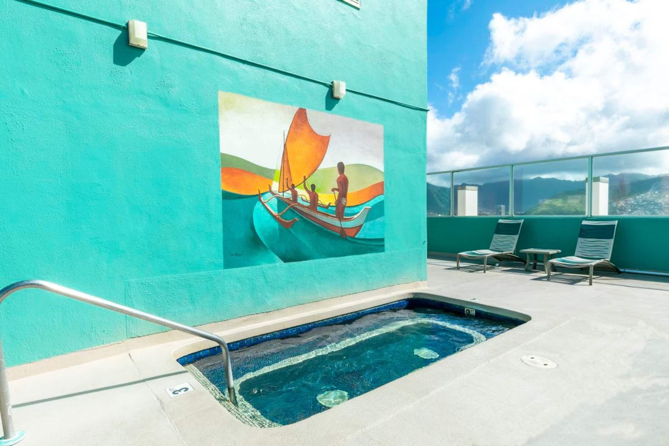 Condo in Honolulu · ★4.39 · 1 bedroom · 2 beds · 1 private bath - Image 23