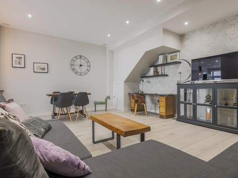 Top Airbnb: Avant-garde minimalism with high quality 1 BED - WIFI - parking in Seville