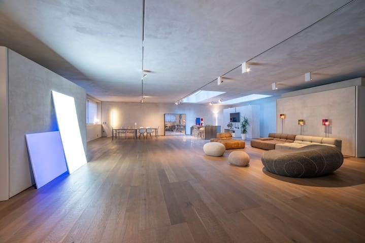 Loft Stylish in the heart of Milan gallery image 3