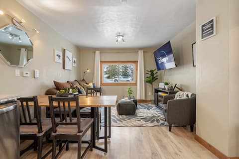 Triceratops Landing | Cozy & Family-Friendly Home!