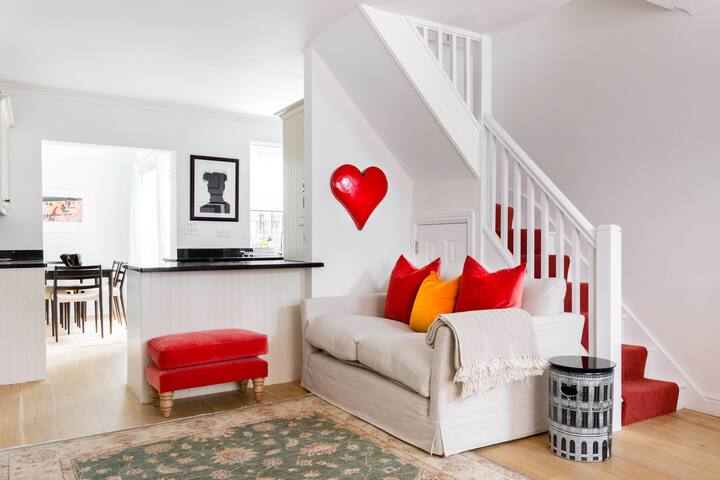 Edge Street IV by onefinestay gallery image 3