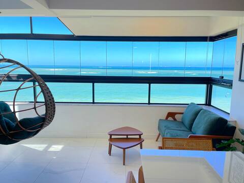 Sophisticated apartment at the sound of the Itapoã