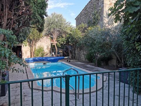 La Maison d 'à Côté - 3 bedroom house and pool