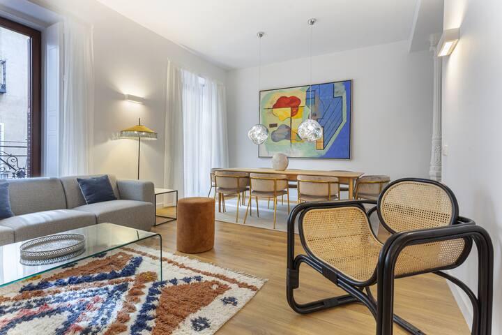 Cibeles Luxe I apartment in Madrid gallery image 5