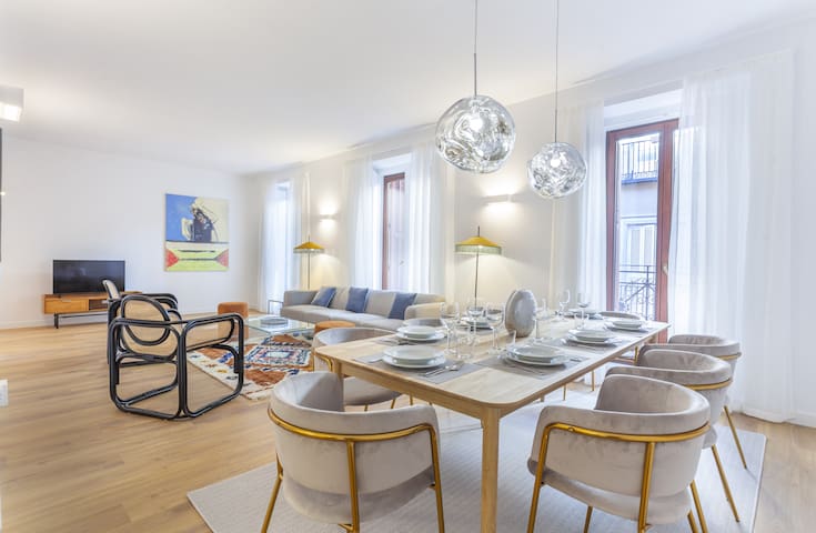 Cibeles Luxe Iii apartment in Madrid