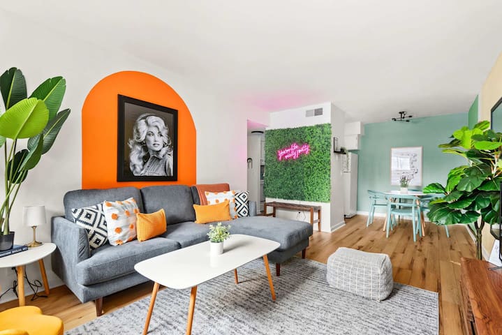 STAYCOMO managed Airbnb listing 1