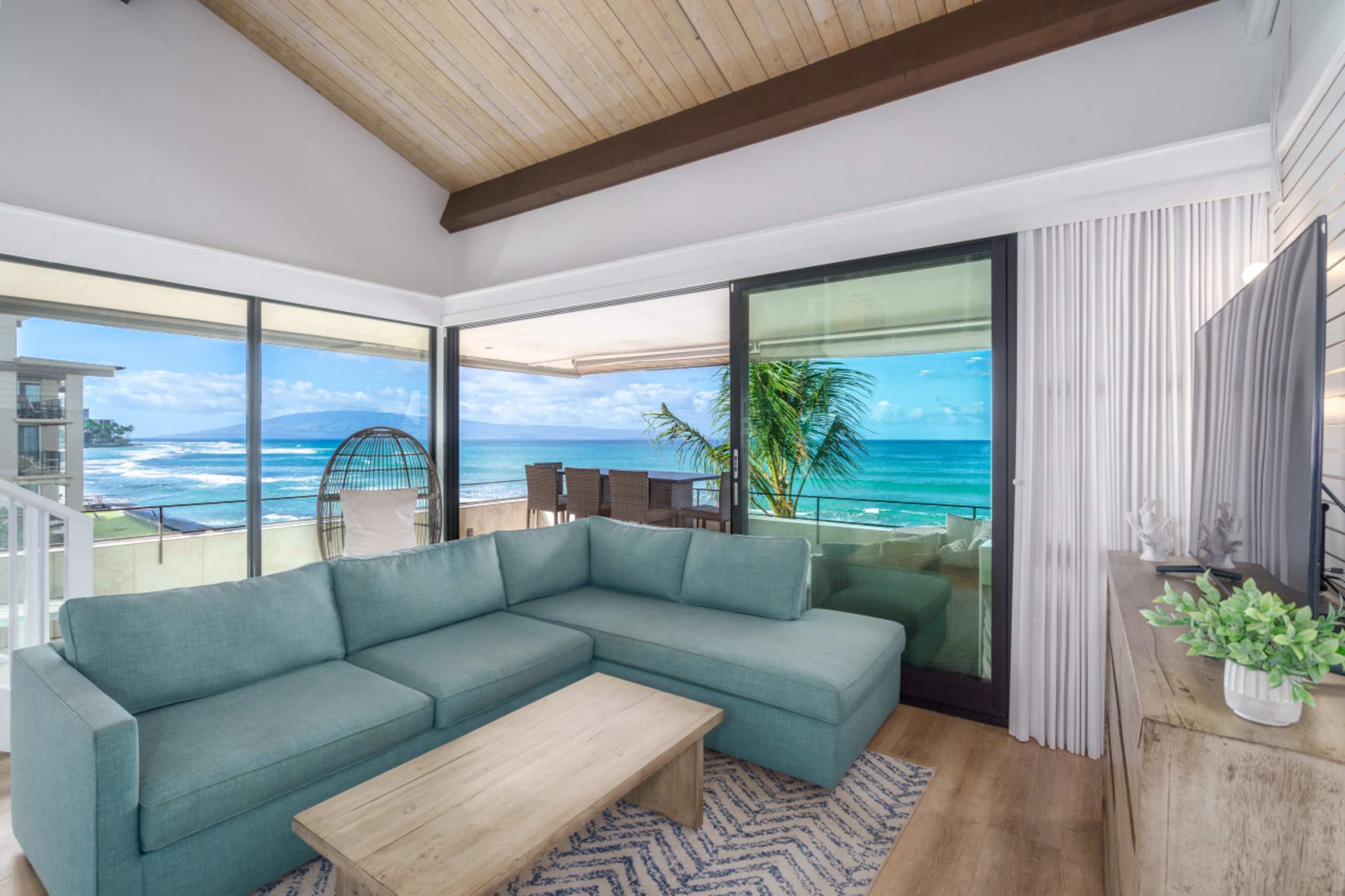 Condo in Lahaina · ★4.95 · 3 bedrooms · 3 beds · 2 baths - Image 27