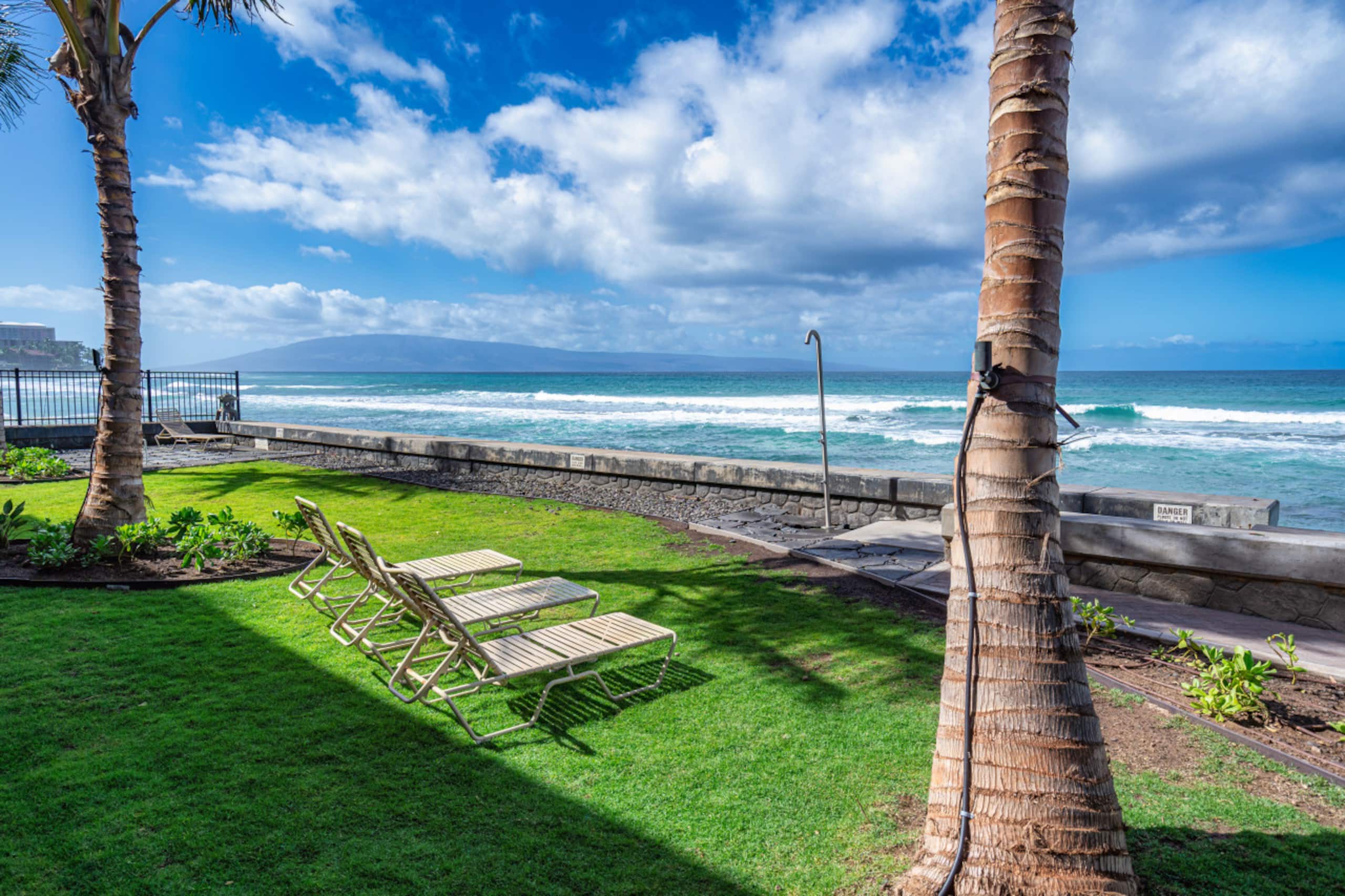 Condo in Lahaina · ★4.95 · 3 bedrooms · 3 beds · 2 baths - Image 53