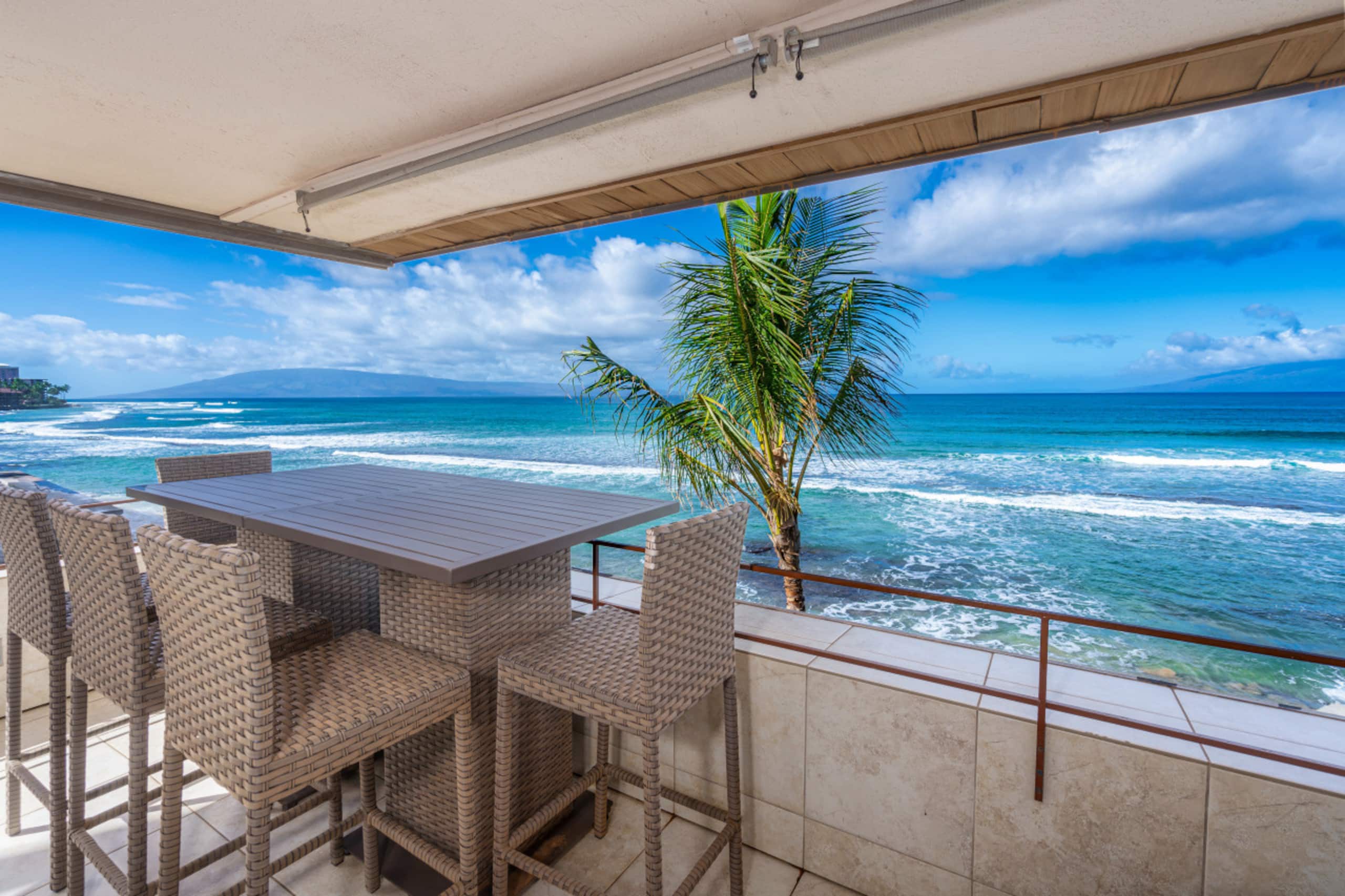 Condo in Lahaina · ★4.95 · 3 bedrooms · 3 beds · 2 baths - Image 45
