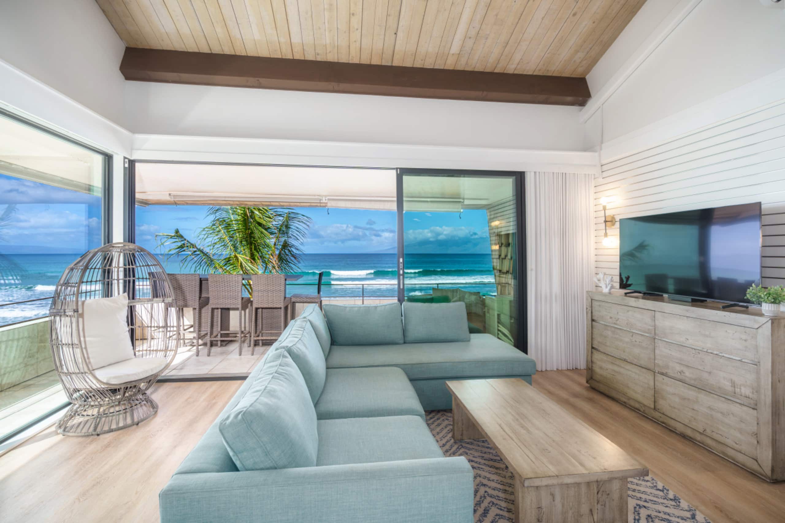 Condo in Lahaina · ★4.95 · 3 bedrooms · 3 beds · 2 baths - Image 1