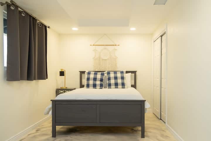 dormitorio #3 con cama tamaño queen